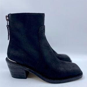 RAG & BONE
Bristol Suede Ankle Boots‎